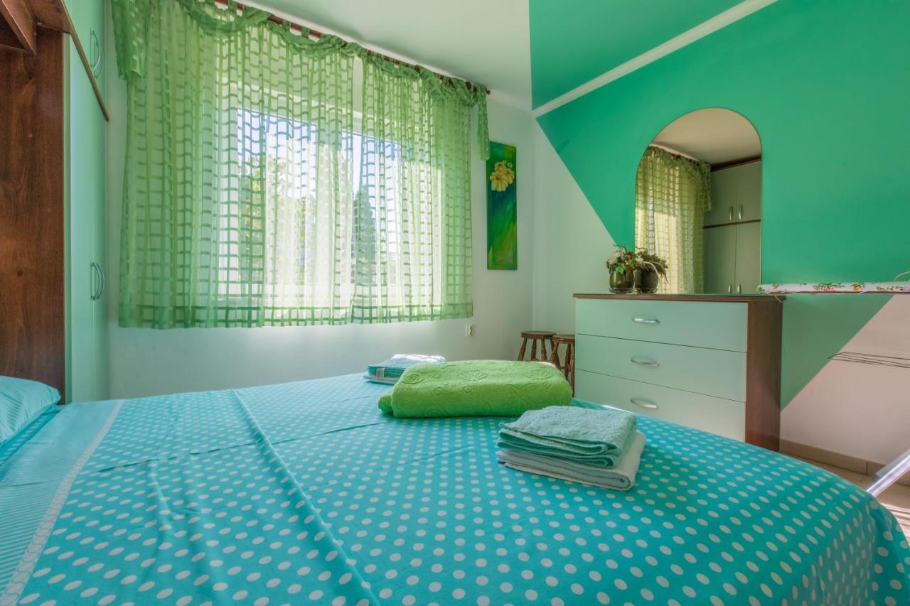 Apartman Mladenka Драмаль Экстерьер фото