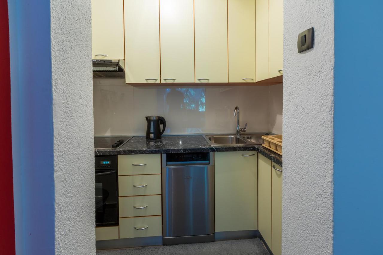 Apartman Mladenka Драмаль Экстерьер фото